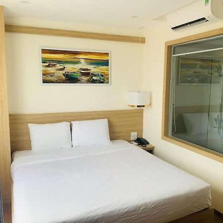 Luxe Hotel Dong Hoi Exterior photo