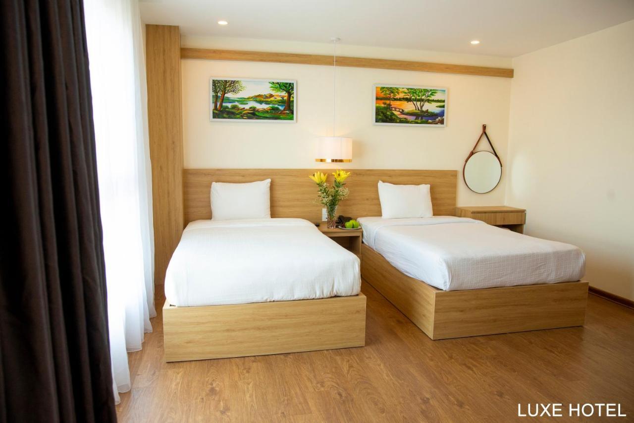 Luxe Hotel Dong Hoi Exterior photo
