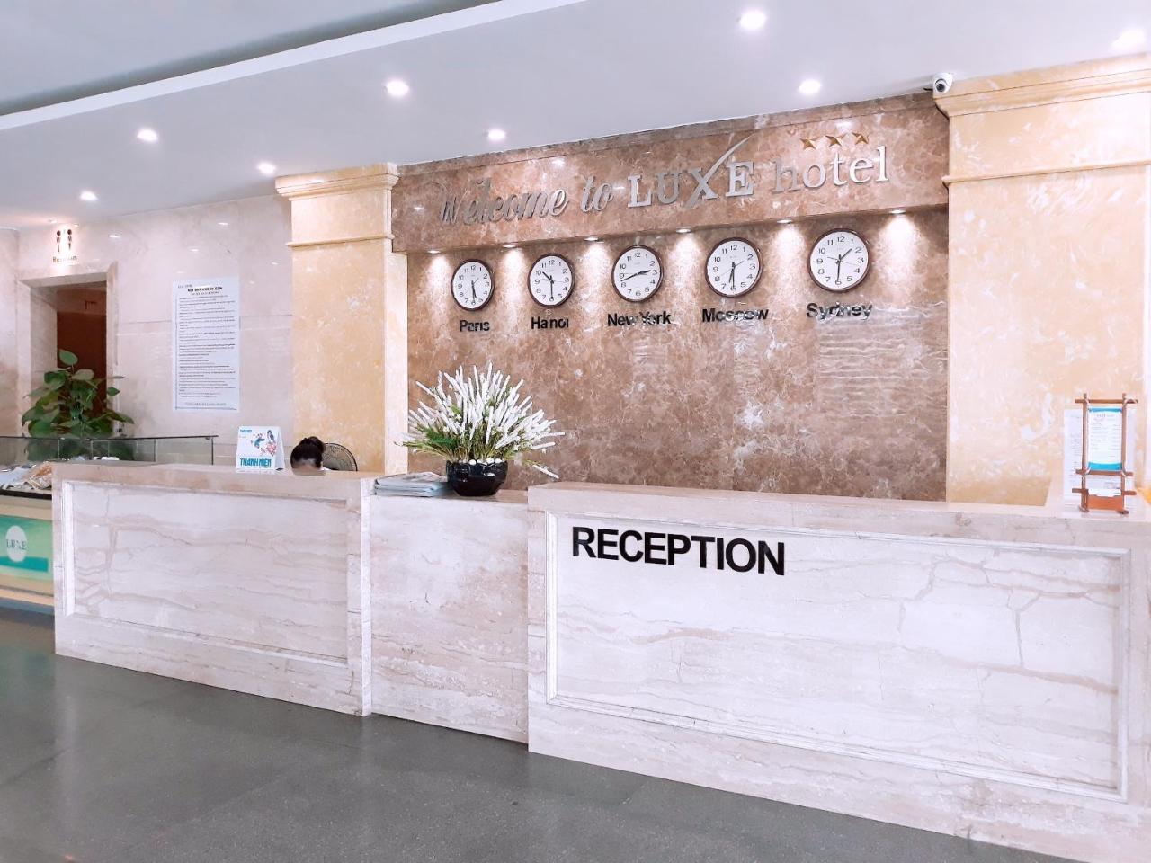 Luxe Hotel Dong Hoi Exterior photo