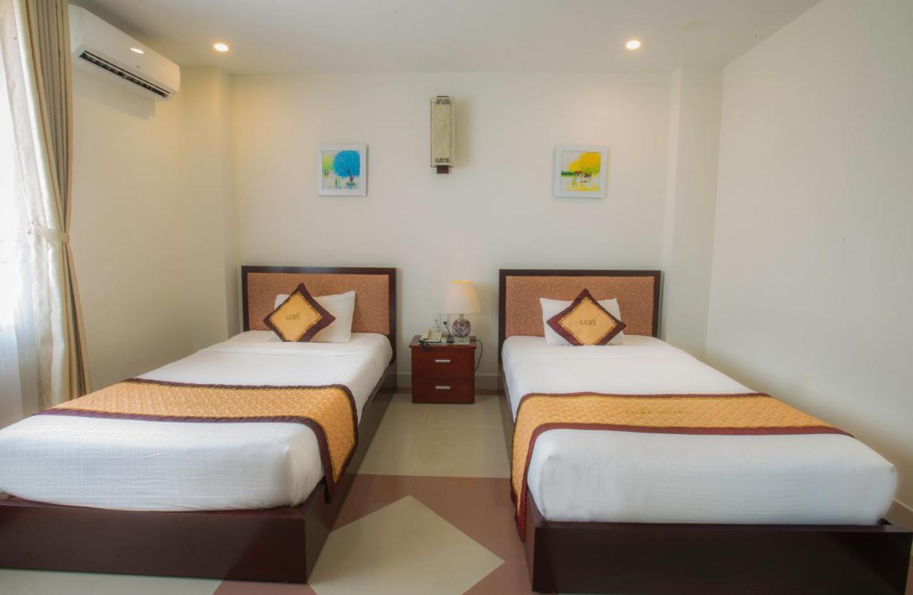 Luxe Hotel Dong Hoi Exterior photo