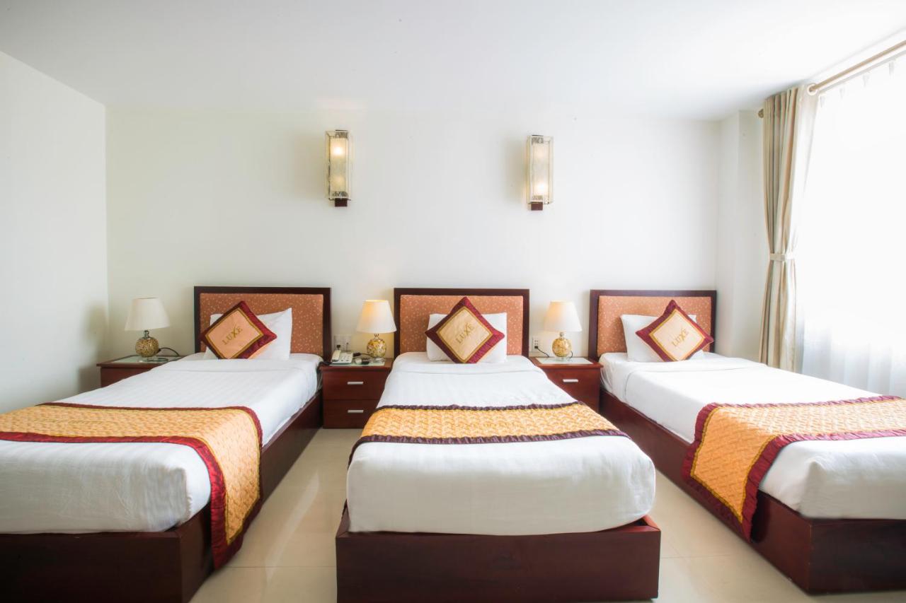 Luxe Hotel Dong Hoi Exterior photo